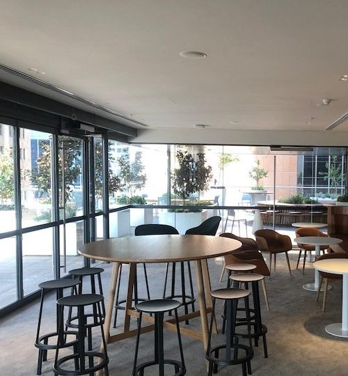 0a5b94c9-86c8-4ff4-8f29-082a6fd66bb6 (1)